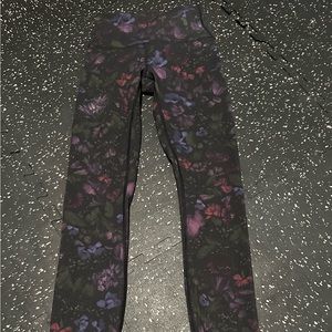 Wunder Under High-rise Lululemon leggings Size 2